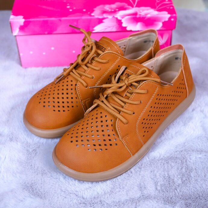 ⁦Chaussures femme orthopédique⁩ - الصورة ⁦3⁩