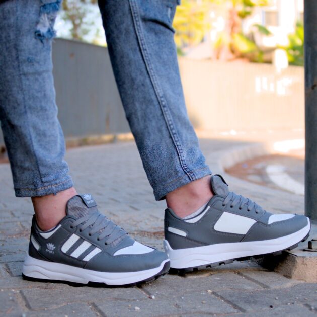 ADIDAS SPOURT